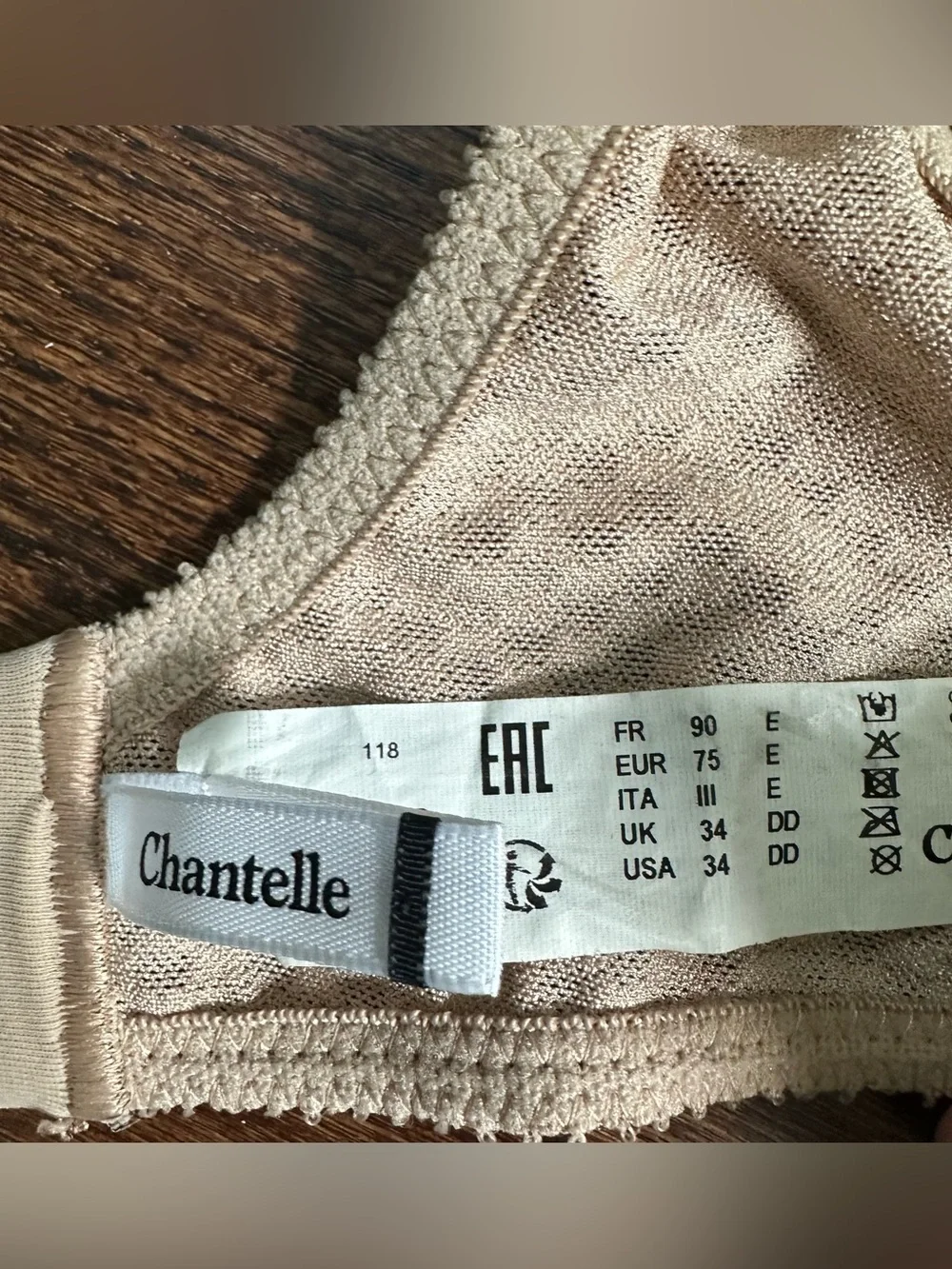 Chantelle C Magnifique minimizer bra, 34DD